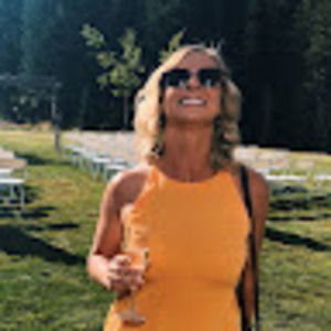 Meet your Posher, Carlee